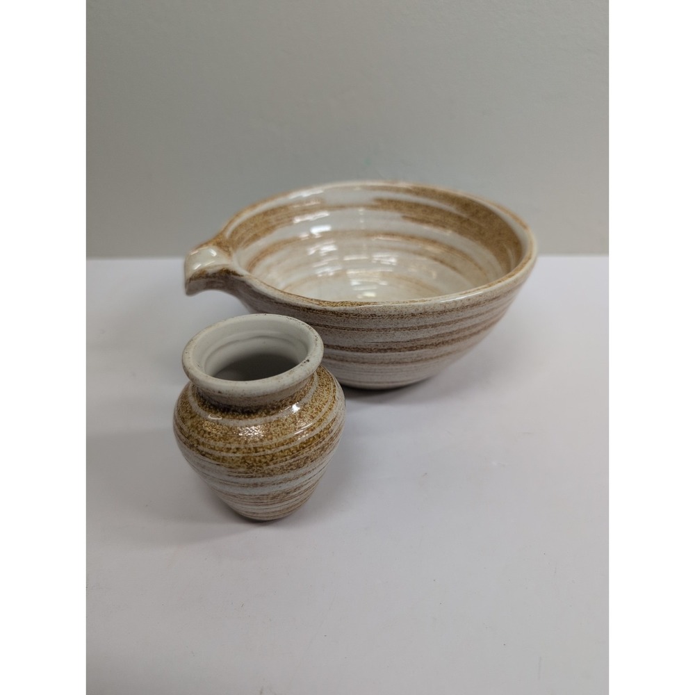 2Pcs Matcha Ceramic Pottery Bowl Tea Bowl with Pouring Spout Whisk Tea Bowl